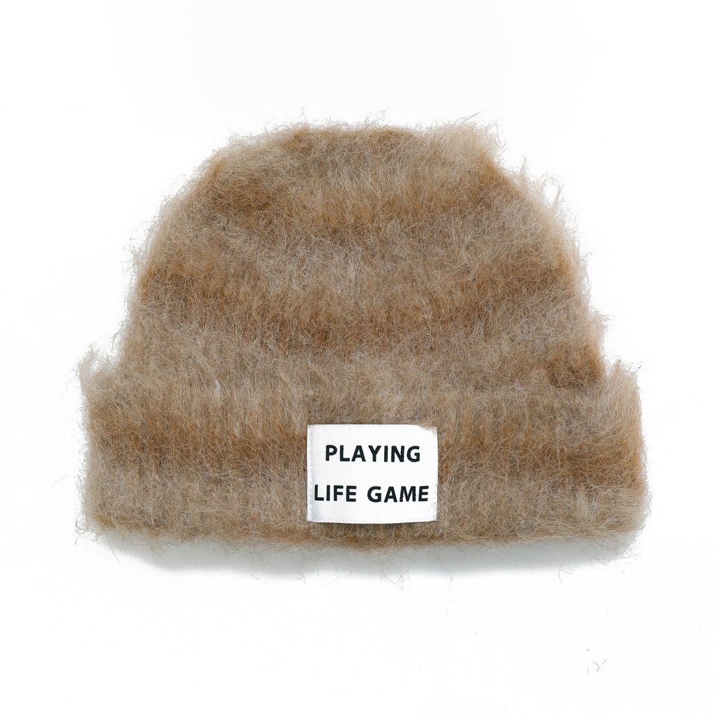 HAT PLAYING LIFE GAME