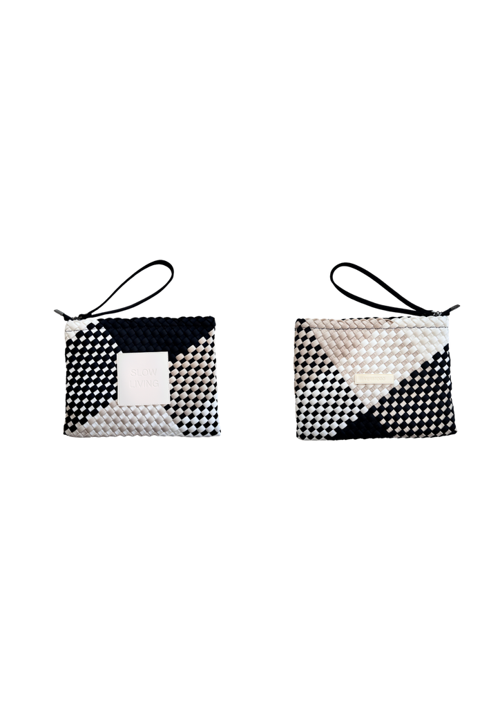 NEO CLUTCH BLWH SS26