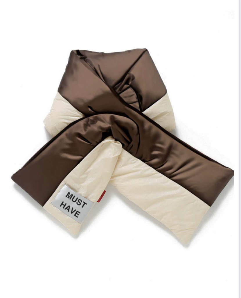PUFFER SCARF MUST HAVE